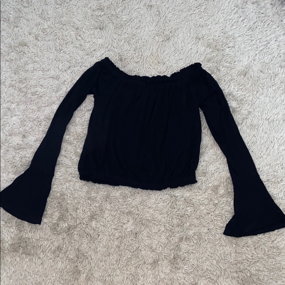 LF Emma and Sam bell sleeve crop top size xs
